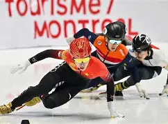 爱游戏app- faker单杀岳伦 